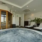 Du Golf Hotel 3*