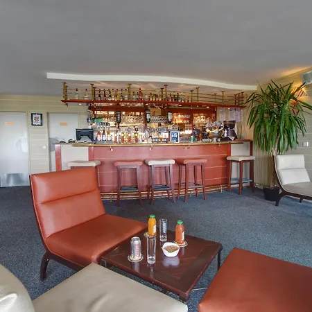 Hotell Du Golf Lumbres