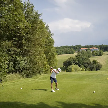 Hotel Najeti Du Golf 3*