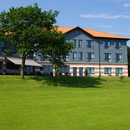Du Golf Hotel 3*